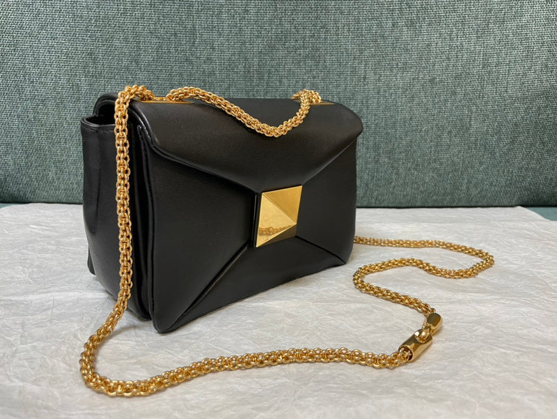 Amelia's Bag Gallery - VEL Bags - 744