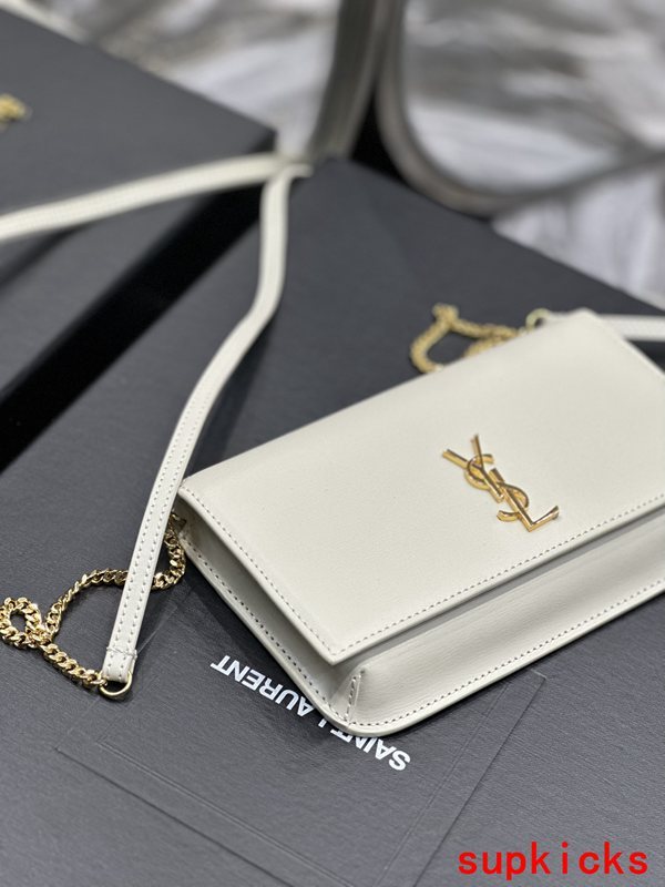 Amelia- Mix Wallets - 489