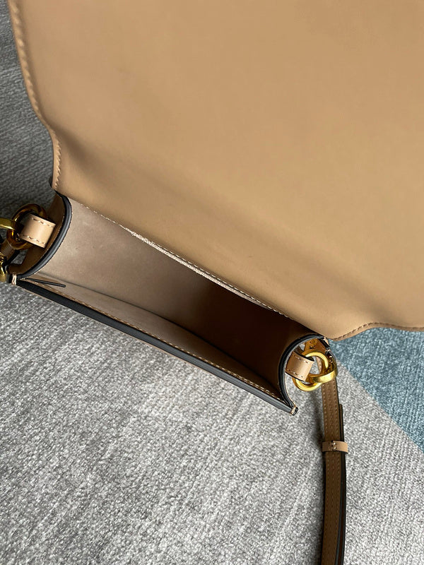 Amelia's Bag Gallery - CLE Bags - 646