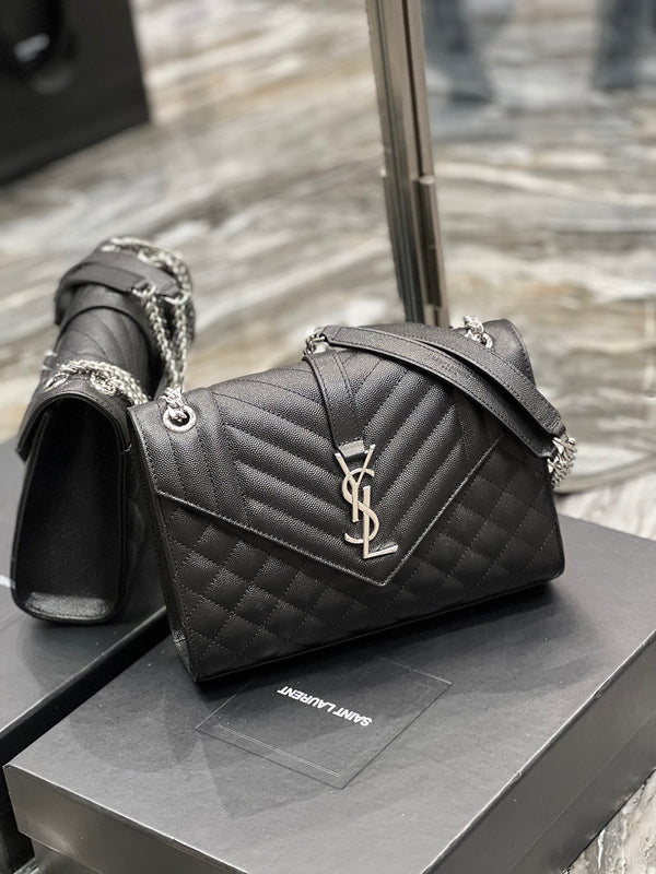 Amelia - YSL Bag - 1889
