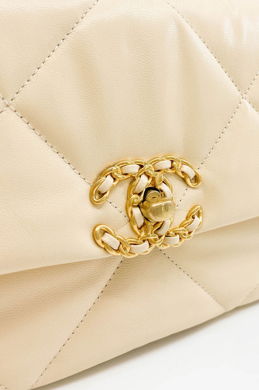 CHANEL 19 Light Beige Small
