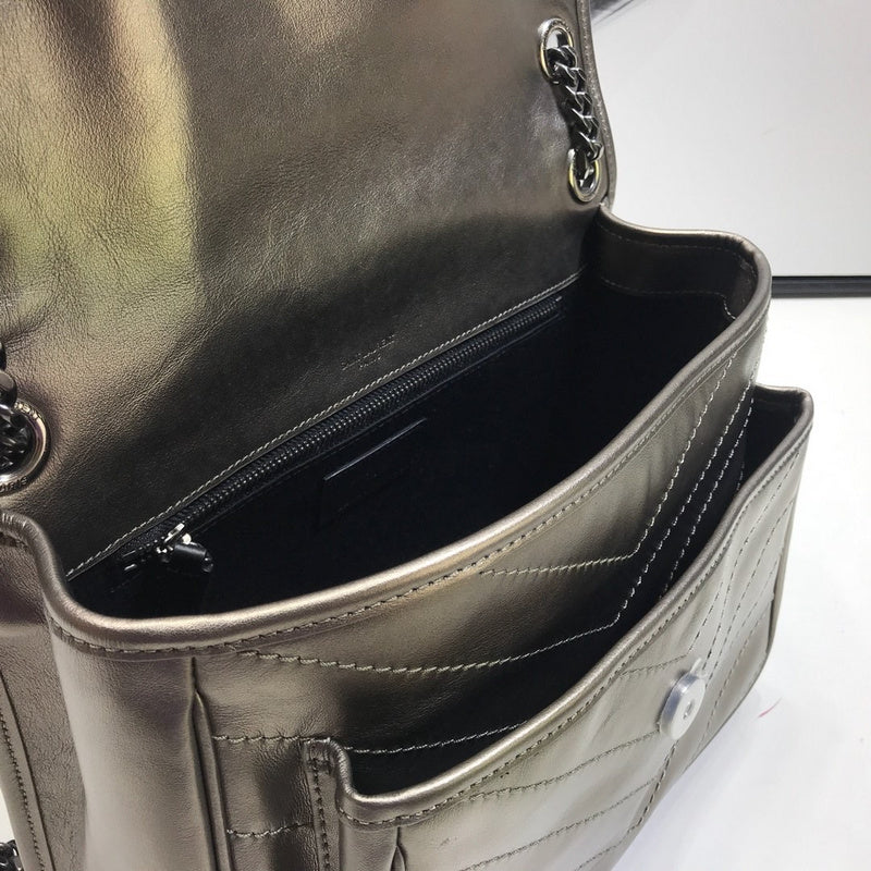 Amelia - YSL Bag - 2231