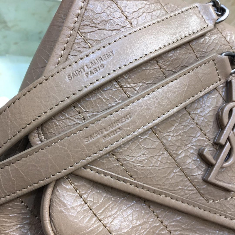 Amelia - YSL Bag - 2776