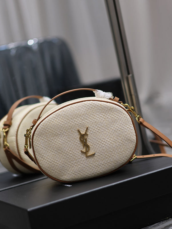 Amelia - YSL Bag - 1815
