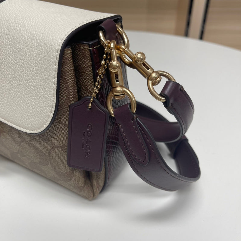 Amelia- CAH Bags - 589