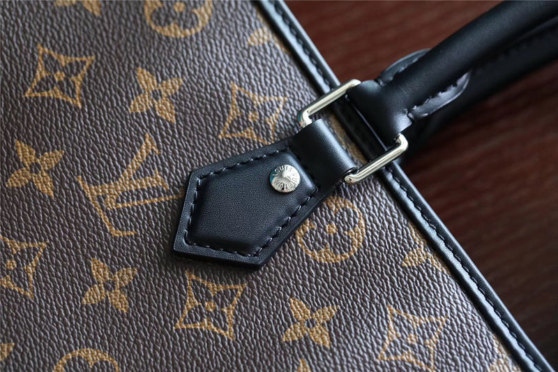 Fan Fashion Lu-Vi bags - 9866