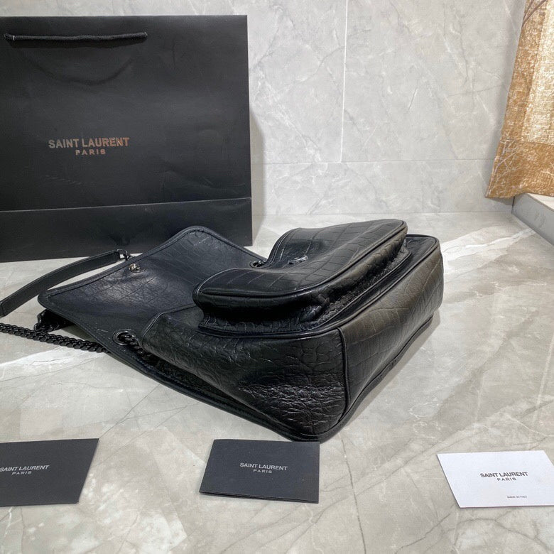 Amelia - YSL Bag - 4046