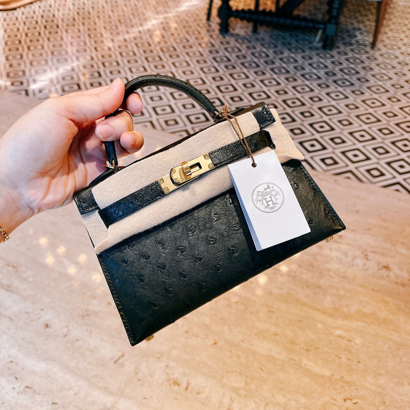 Amelia - HMS Bags - 1444