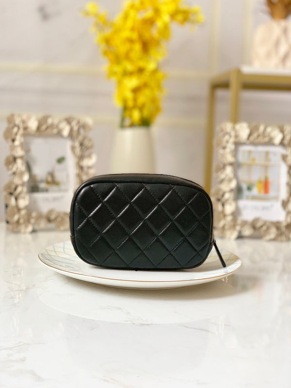 Wellow Bags - Chanel - Bags  - 113
