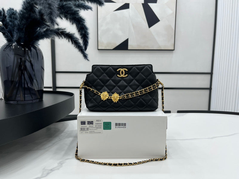 Wellow Bags - Chanel - Bags  - 225
