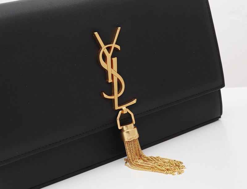 Amelia - YSL Bag - 3527