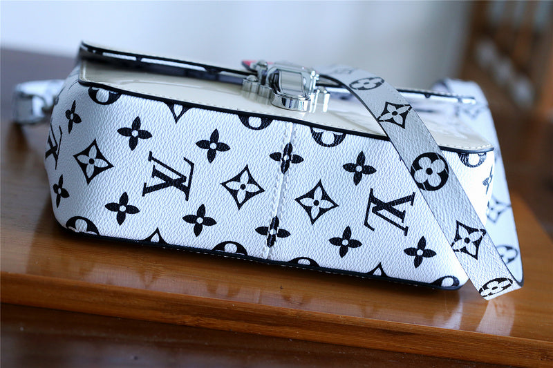 Amelia - LOV Lady Bags - 1672