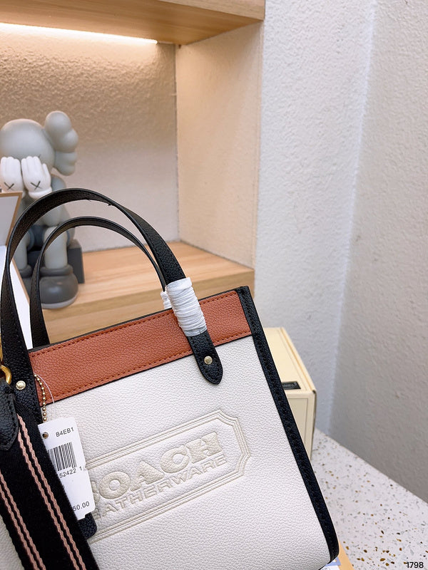 Amelia - CCH Bags - 010