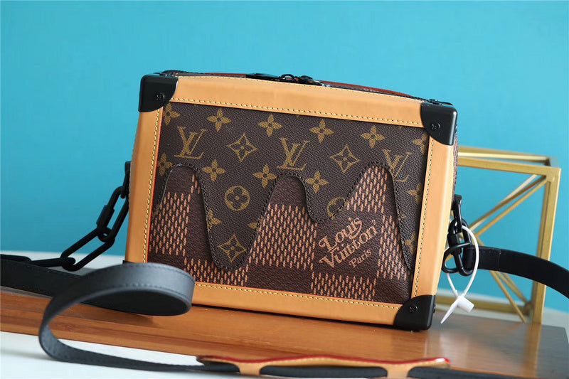 Fan Fashion Lu-Vi bags - 10154
