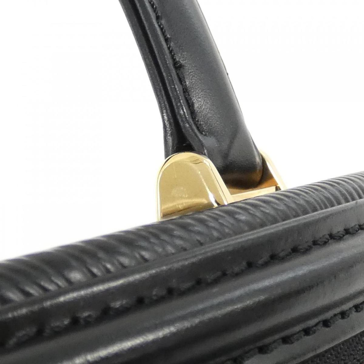 Louis Vuitton Epi Canyon M48032 Bag
