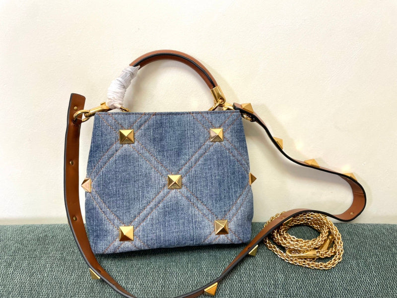 VAL LUXURY BAGS - FOR FASHION LOVERS  AFFORDABLE LUXURY BAGS- 703