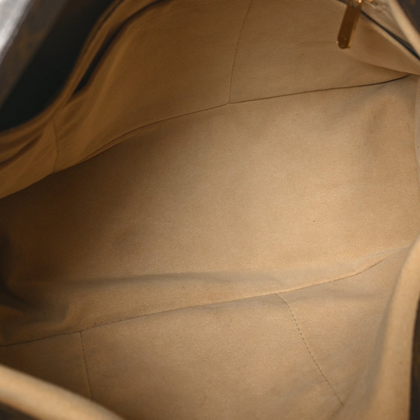 Louis Vuitton Monogram Artsy GM