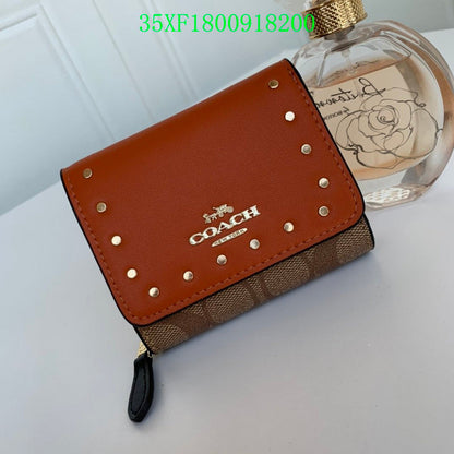 Amelia - CAH Wallet - 078