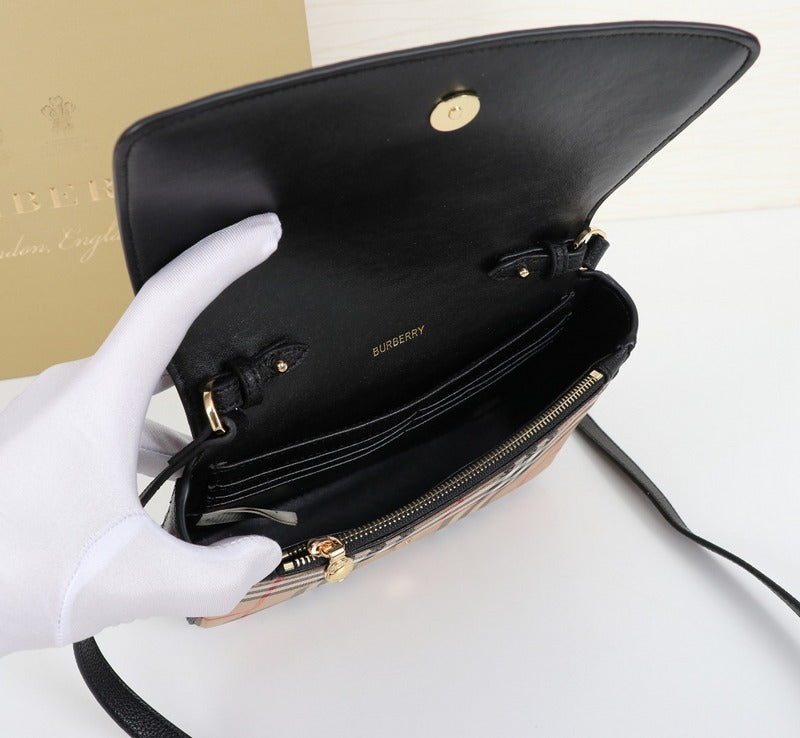 Burberry Bags - Bagsattire   147
