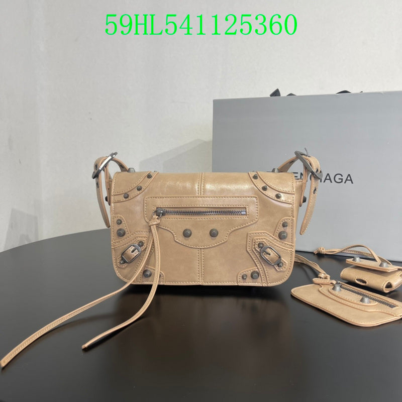 Amelia - BGA Bags - 1970