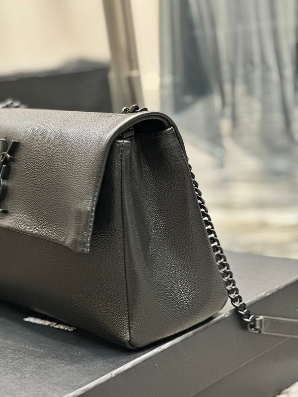 Amelia - YSL Bag - 2509