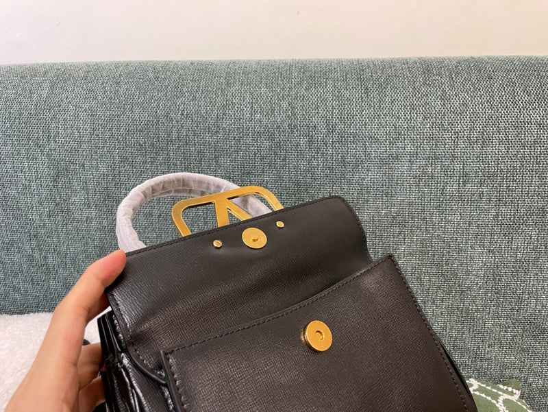Amelia's Bag Gallery - VEL Bags - 833