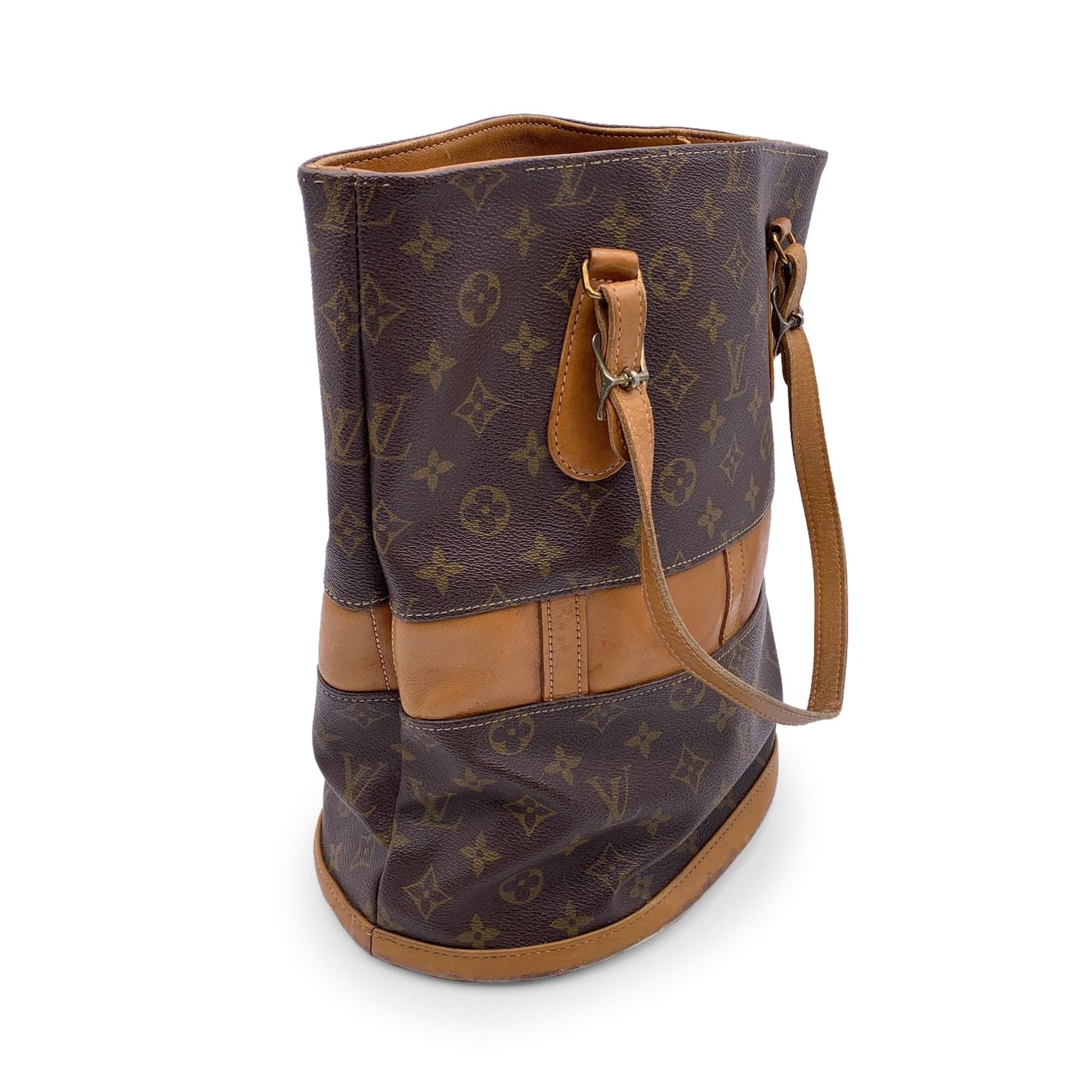 LOUIS VUITTON   French Co. Made In Usa Monogram Large Bucket Bag