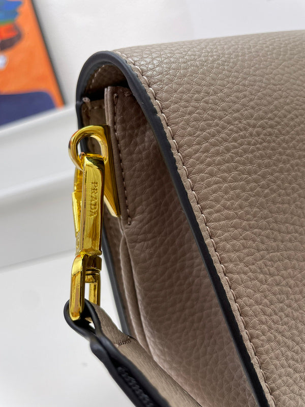 Amelia- PRDA  LUXURY BAGS - 186