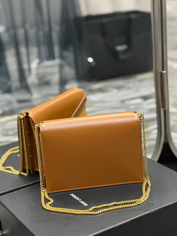 Amelia - YSL Bag - 3903
