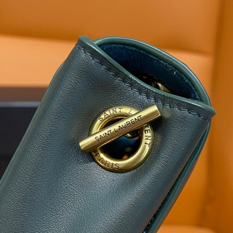 Amelia - YSL Bag - 2042