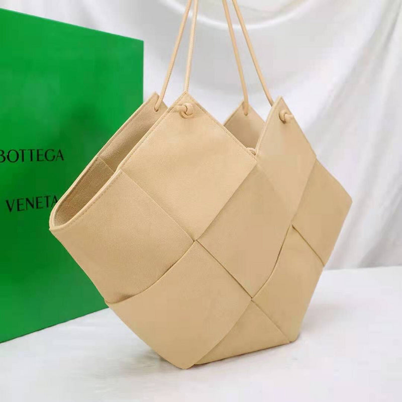 B-VENETA STYLISH HANBAGS FOR WOMEN - 030