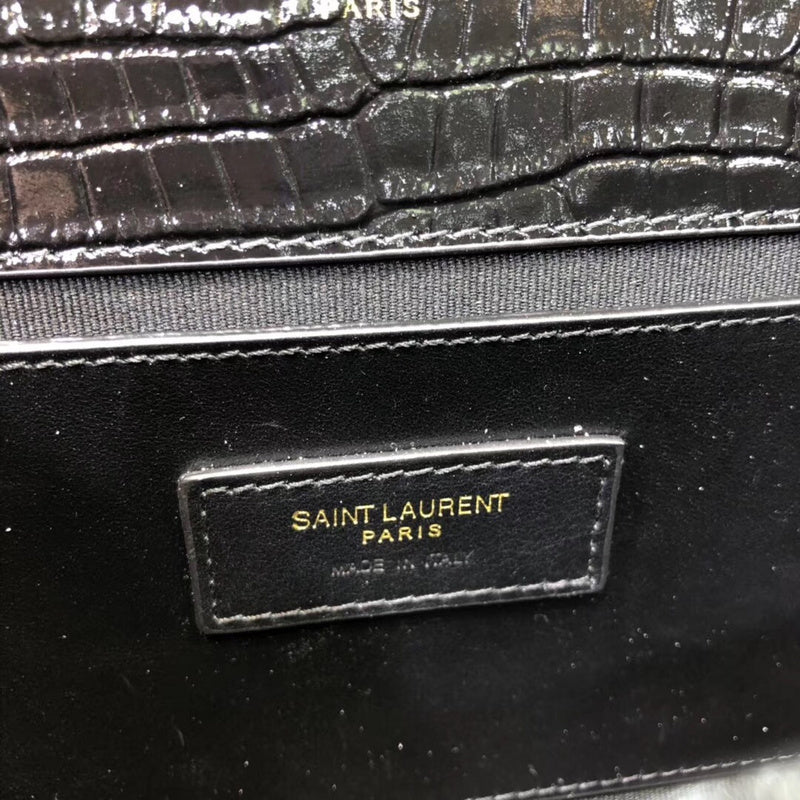 Amelia - YSL Bag - 2284