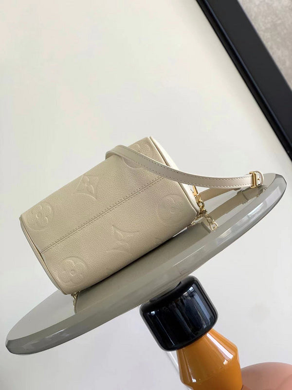 Amelia - LV Bags - 15287