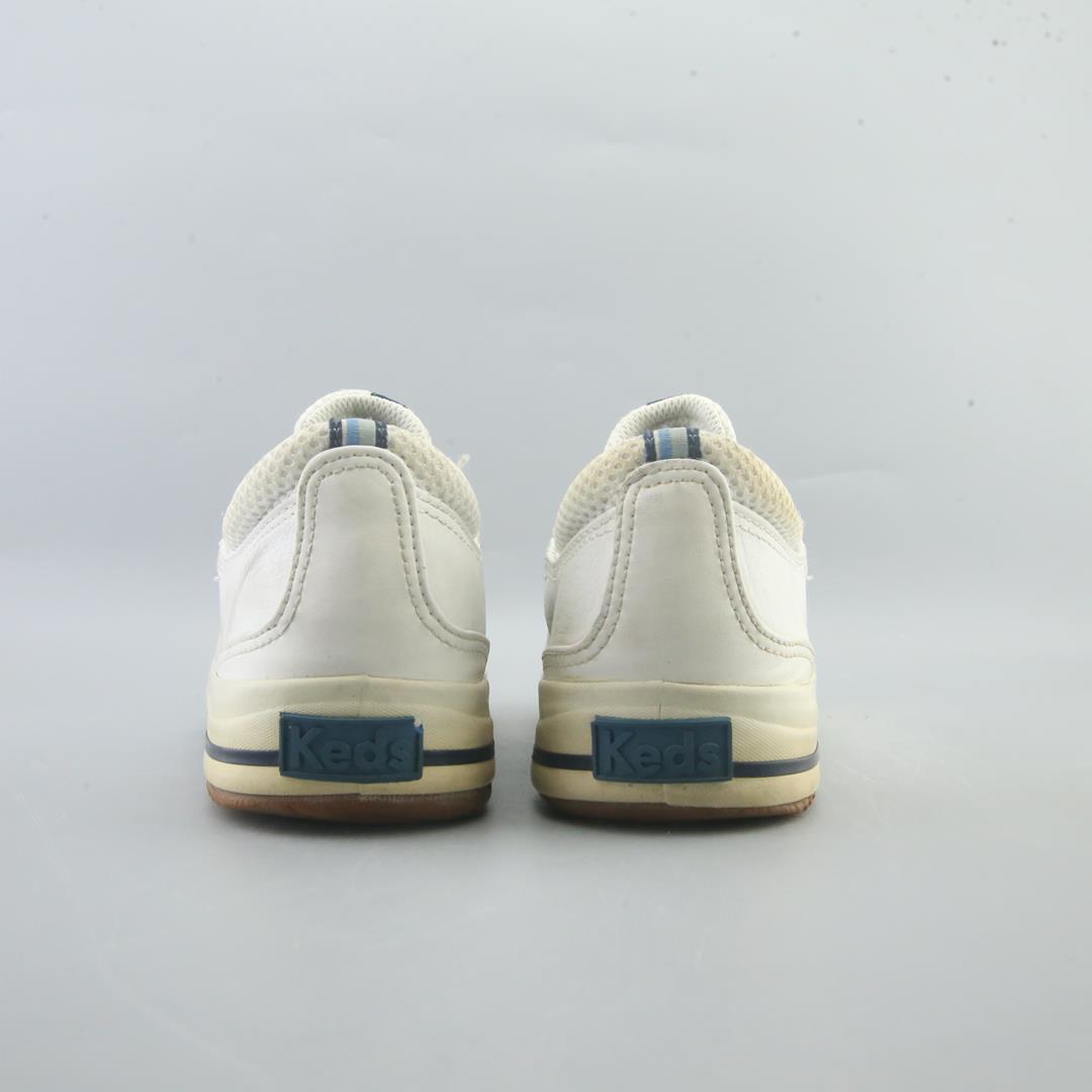 KEDS .