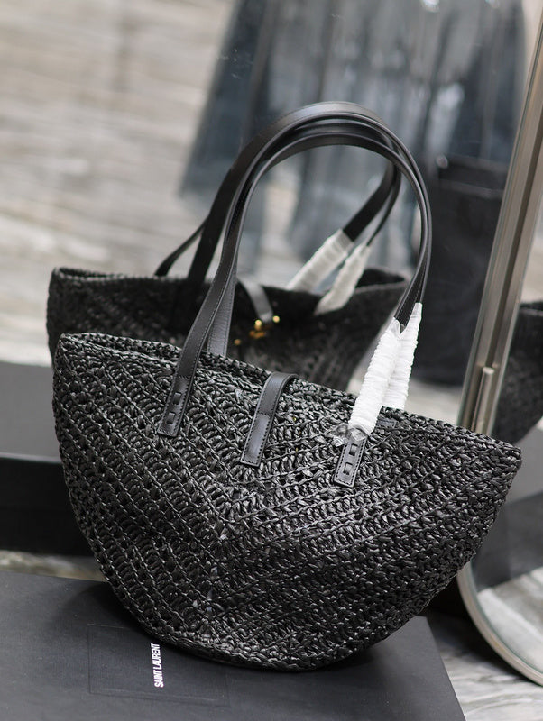 Amelia - YSL Bag - 1824
