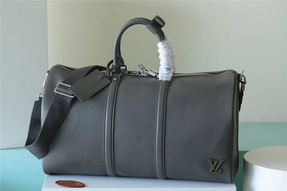 Fan Fashion Lu-Vi bags - 11165