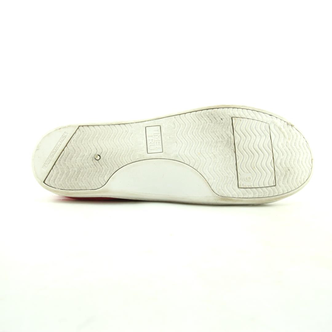TIME AND TRU MEMORY FOAM