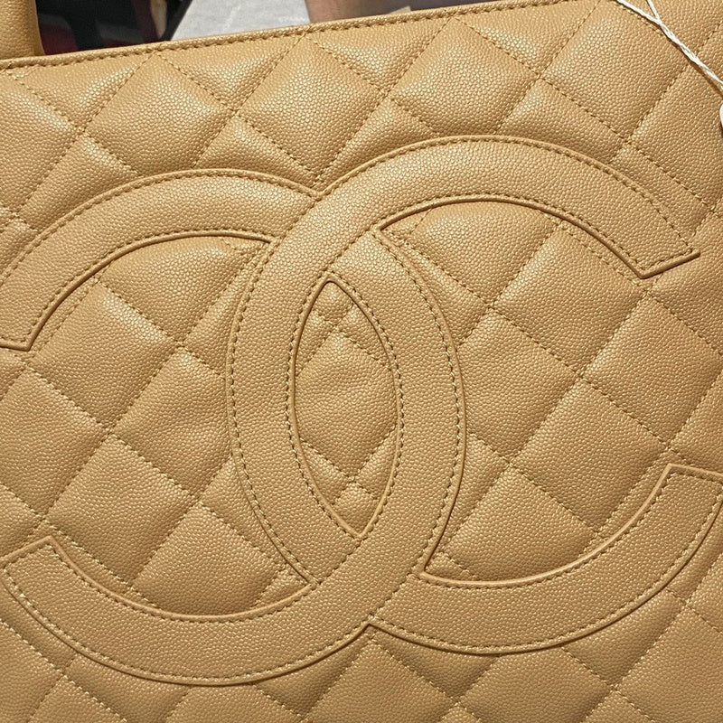 Wellow Bags - Chanel - Bags  - 1013
