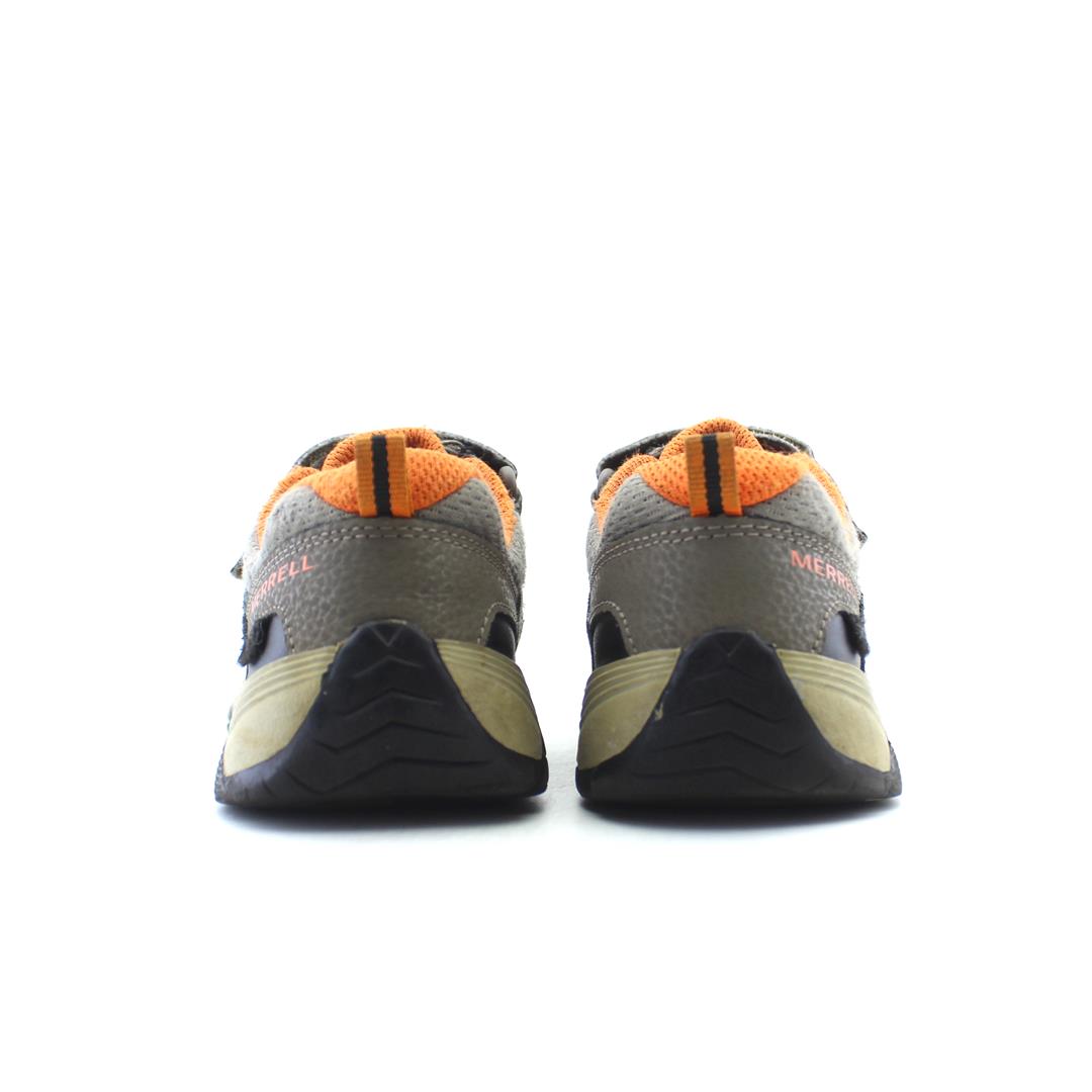 MERRELL .
