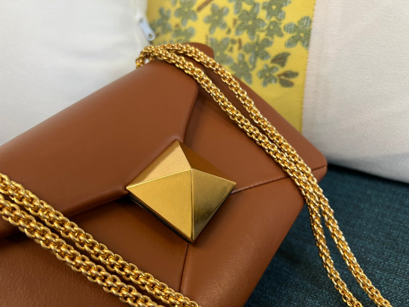 Amelia's Bag Gallery - VEL Bags - 1603