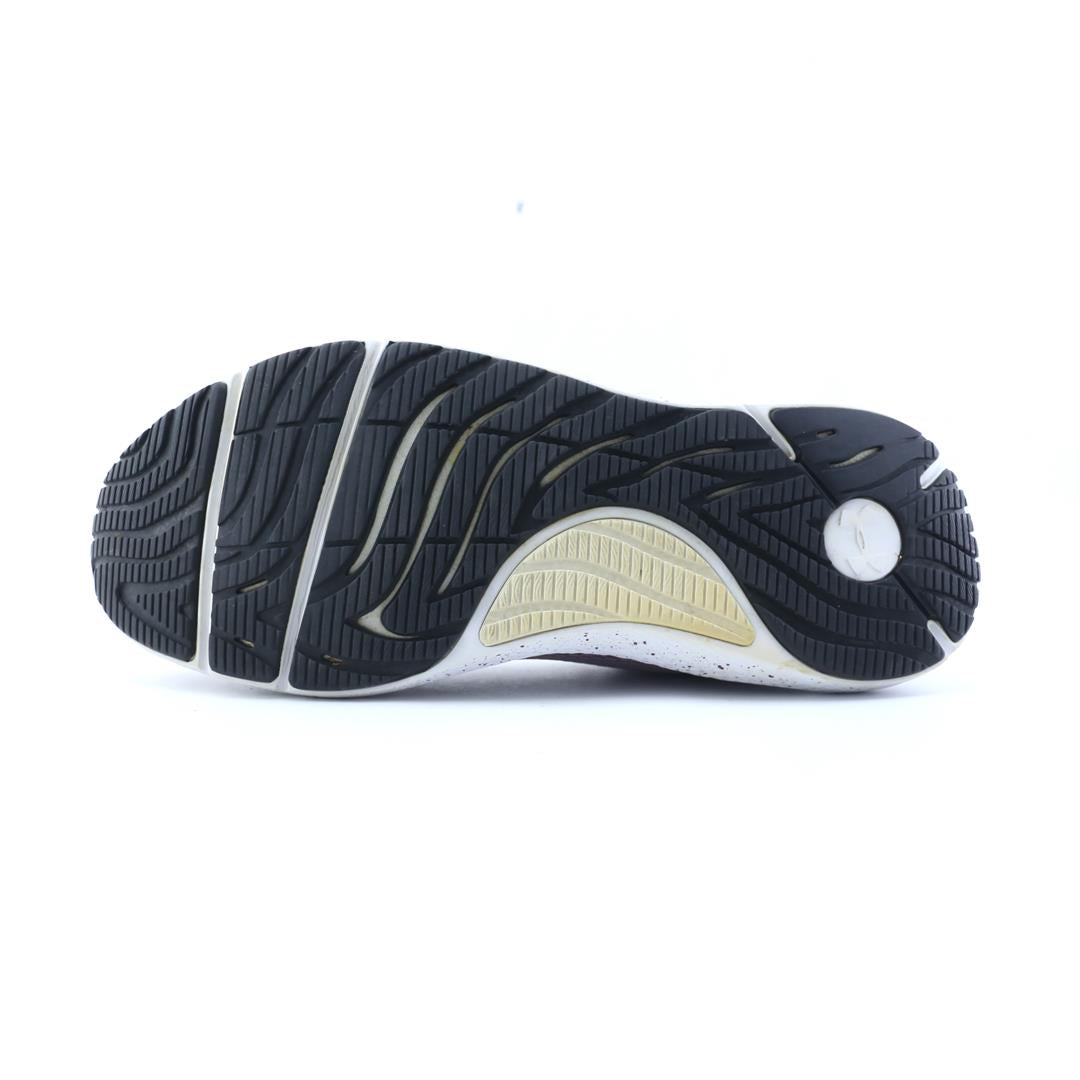 UNDER ARMOUR PURSUIT 2