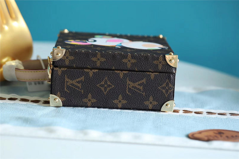 Fan Fashion Lu-Vi bags - 9486