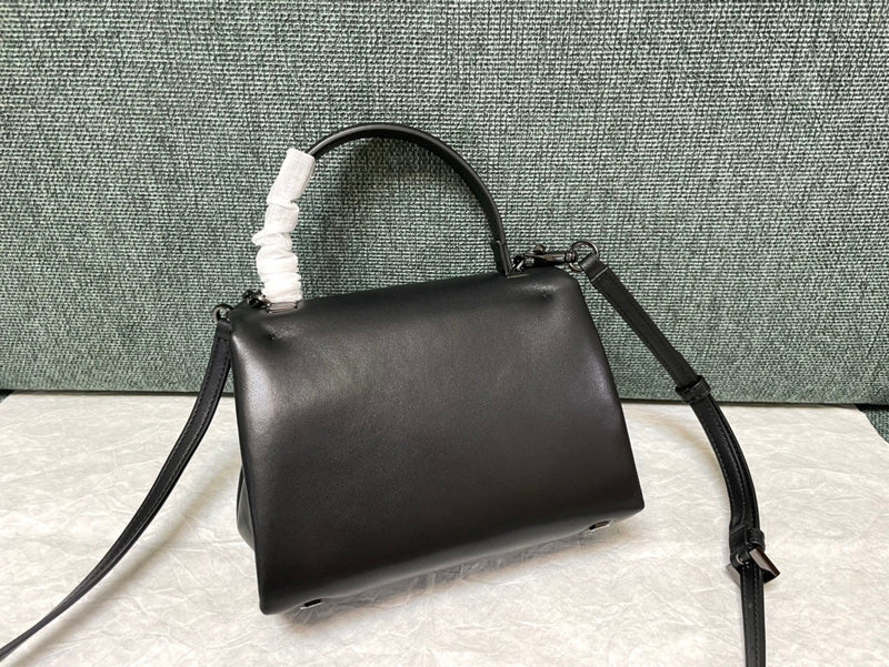 VAL LUXURY BAGS - FOR FASHION LOVERS  AFFORDABLE LUXURY BAGS- 646