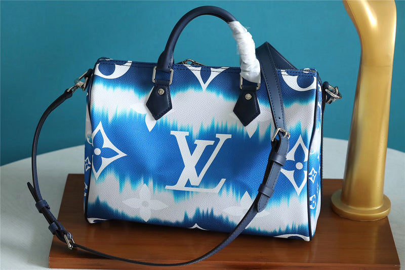 Fan Fashion Lu-Vi bags - 8163