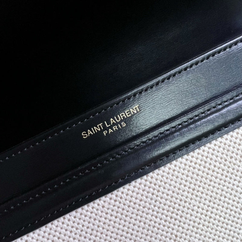 Amelia - YSL Bag - 3734