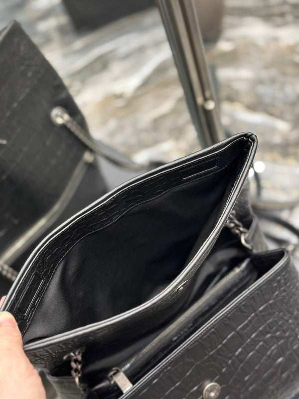 Amelia - YSL Bag - 4002