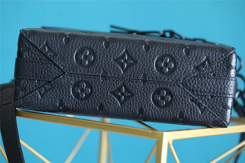 Fan Fashion Lu-Vi bags - 10107