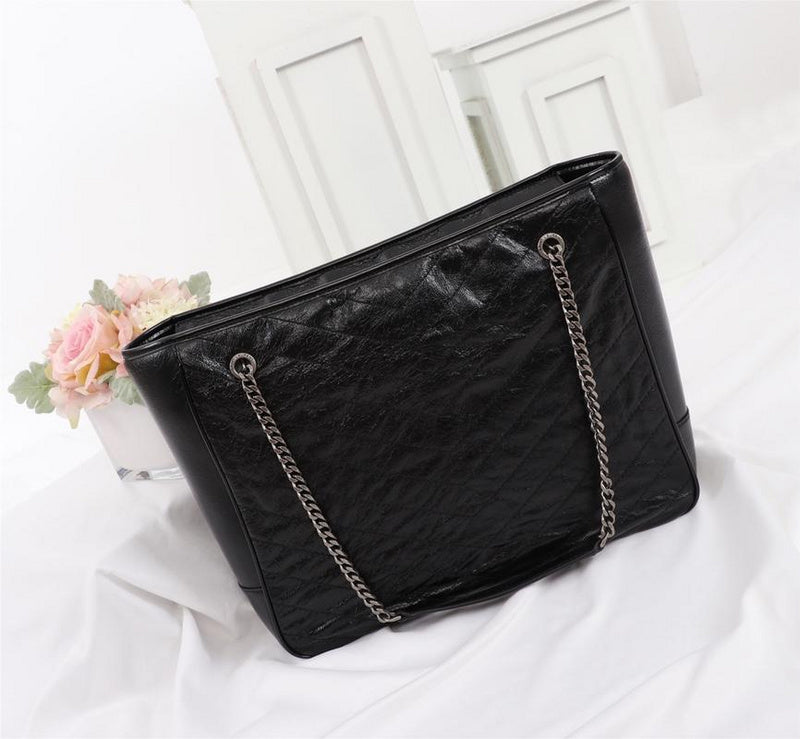 Amelia - YSL Bag - 2647