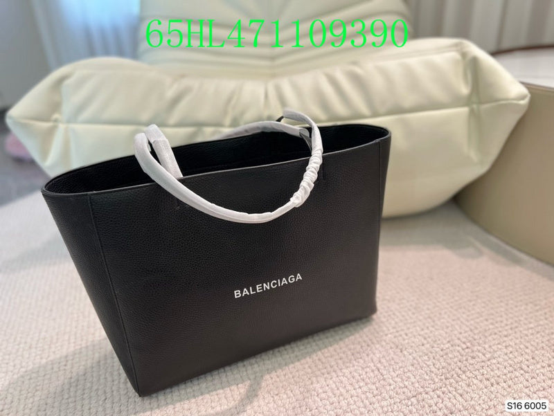 Amelia - BGA Bags - 1994