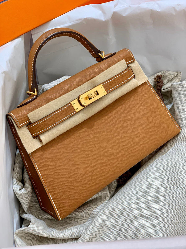 Amelia - HMS Bags - 1590
